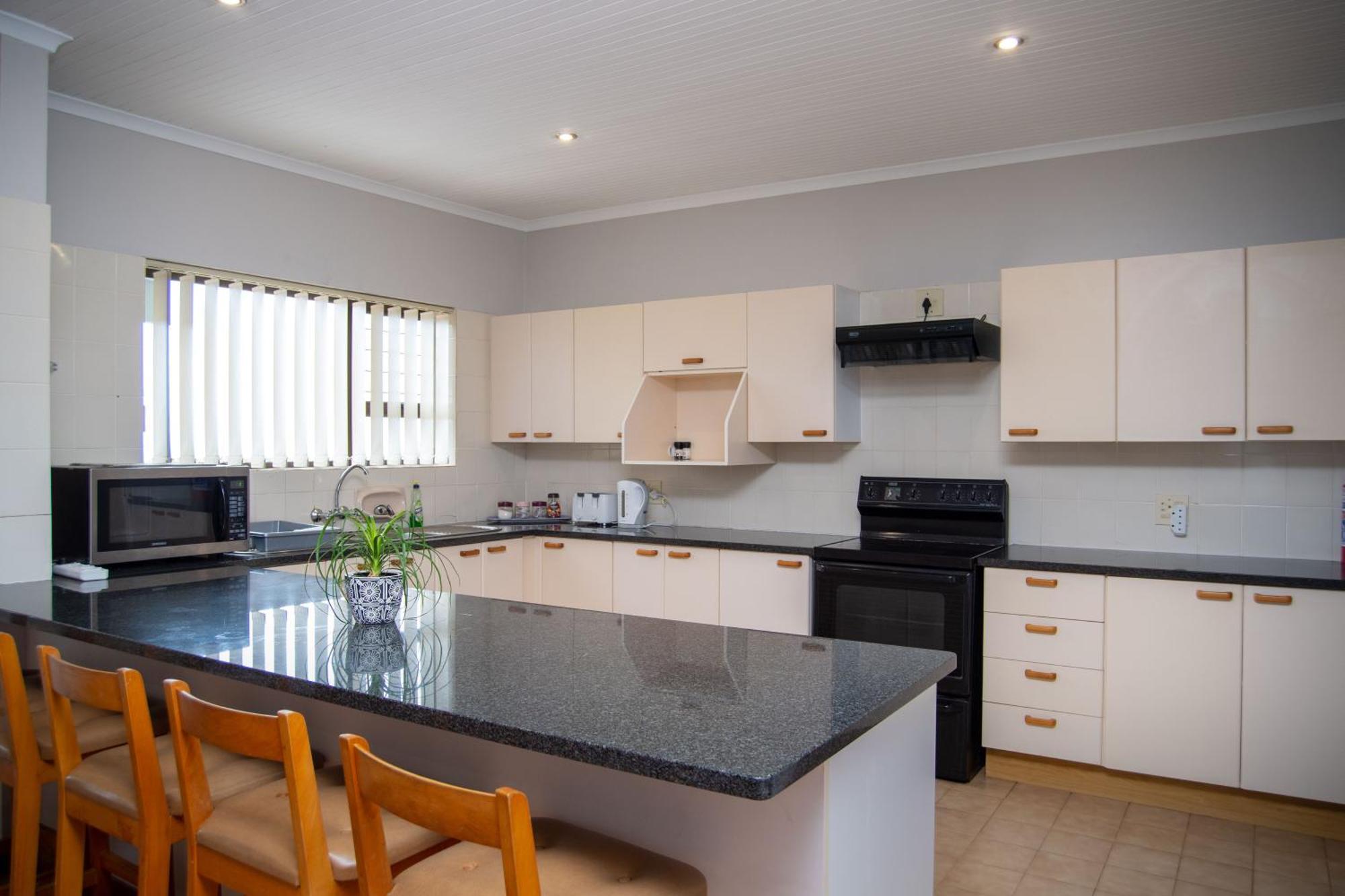 Great White Accommodation Kleinbaai Phòng bức ảnh