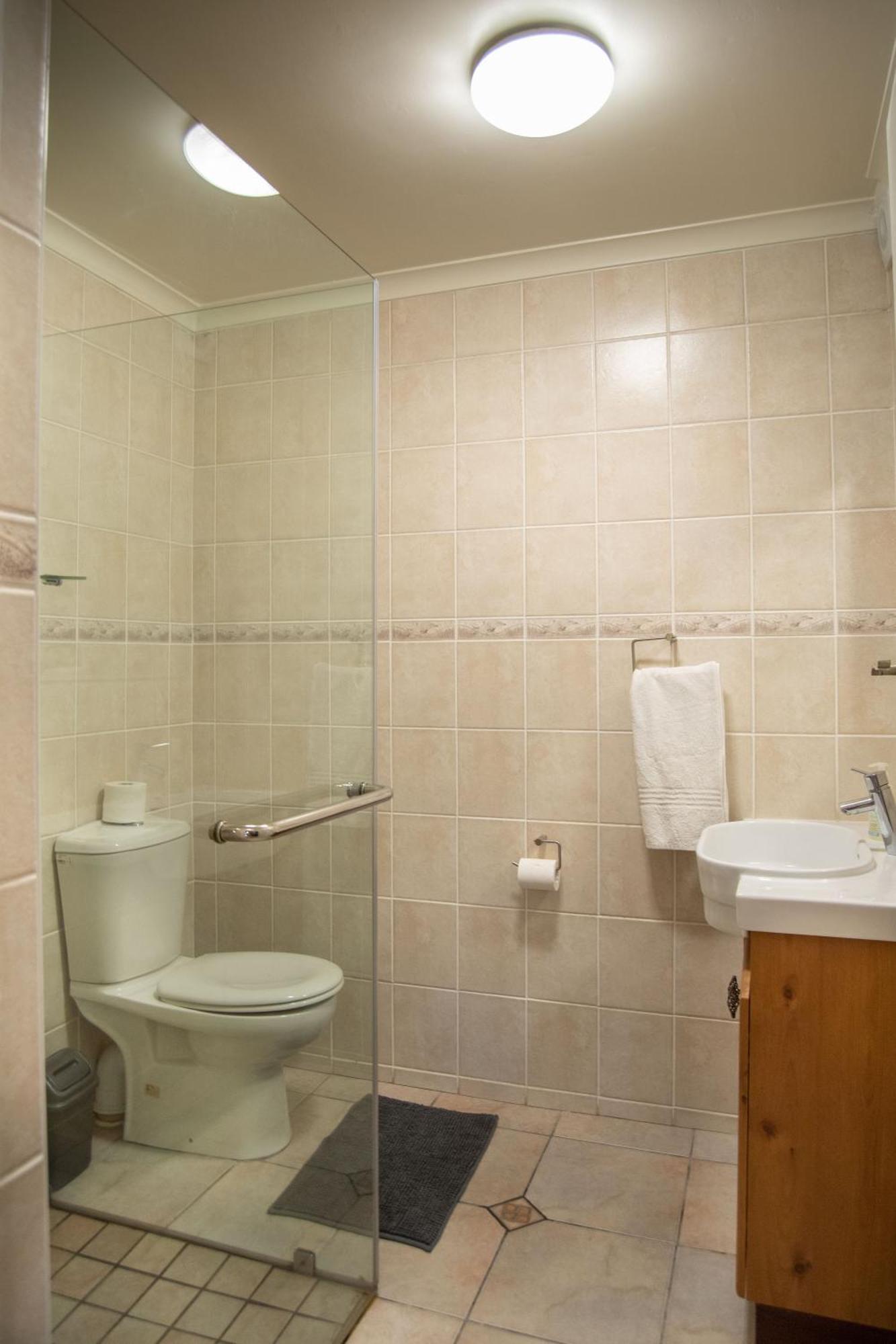 Great White Accommodation Kleinbaai Ngoại thất bức ảnh